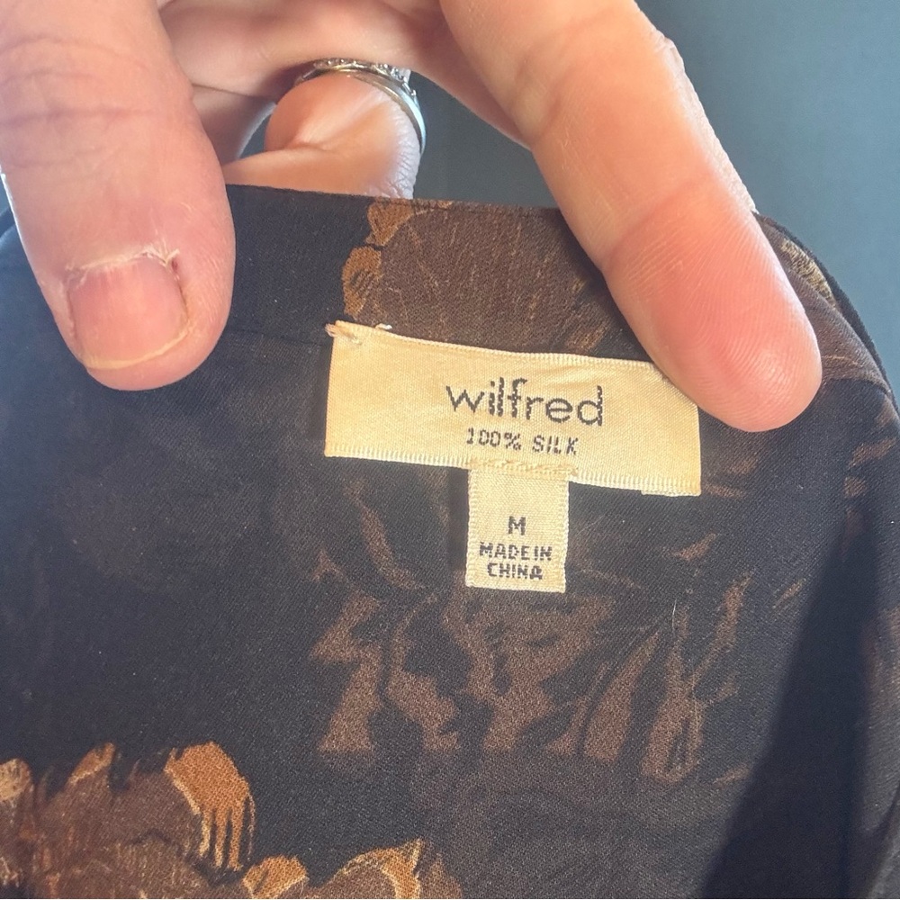 Wilfred by Aritzia Bossut Silk Dress Size Medium - Picture 11 of 11